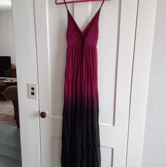 Anthropologie Dresses & Skirts - Gorgeous Keysha Purple Ombre Maxi Dress - M